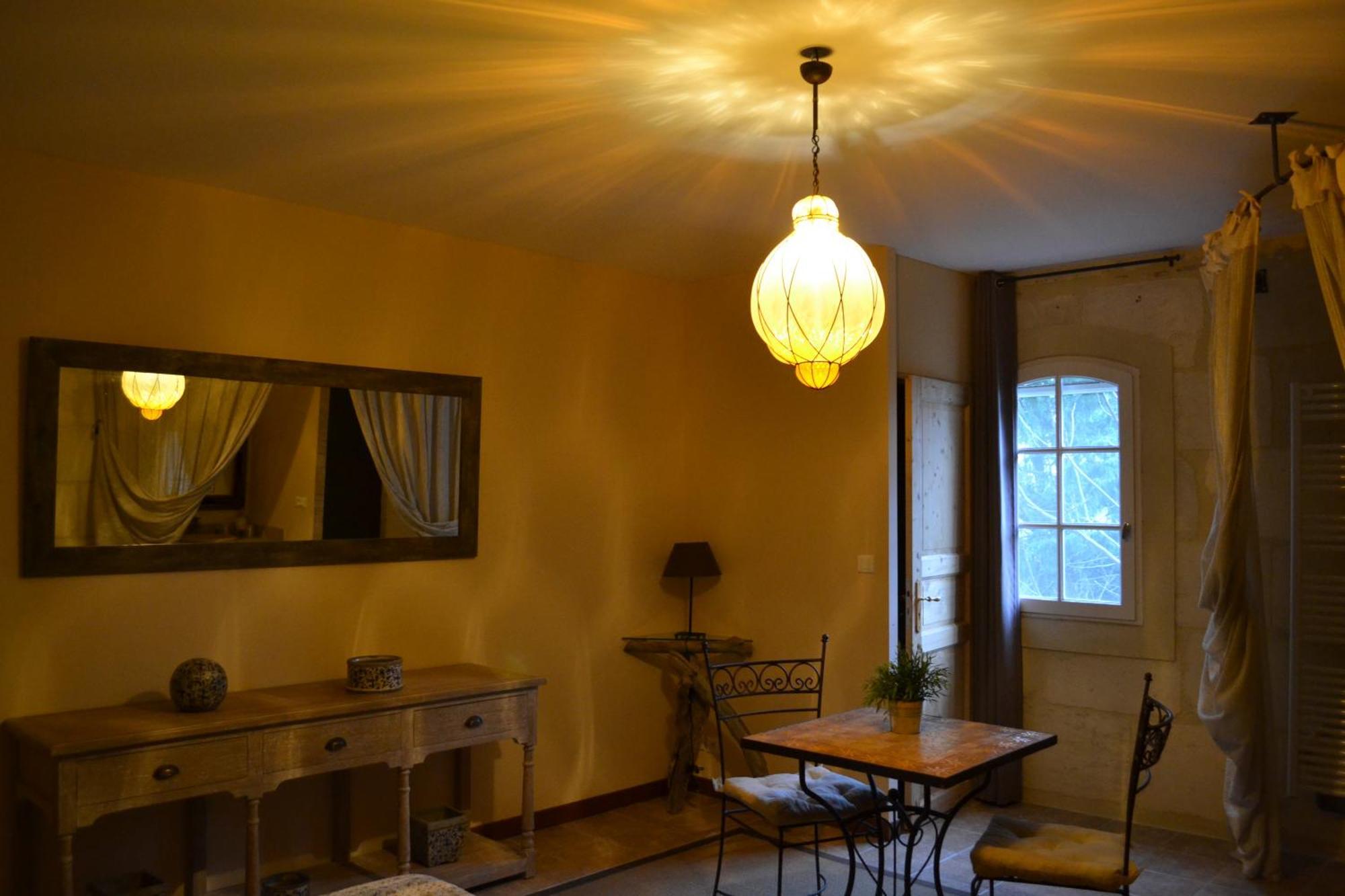 Mas Petit Prince Arles Chambre photo